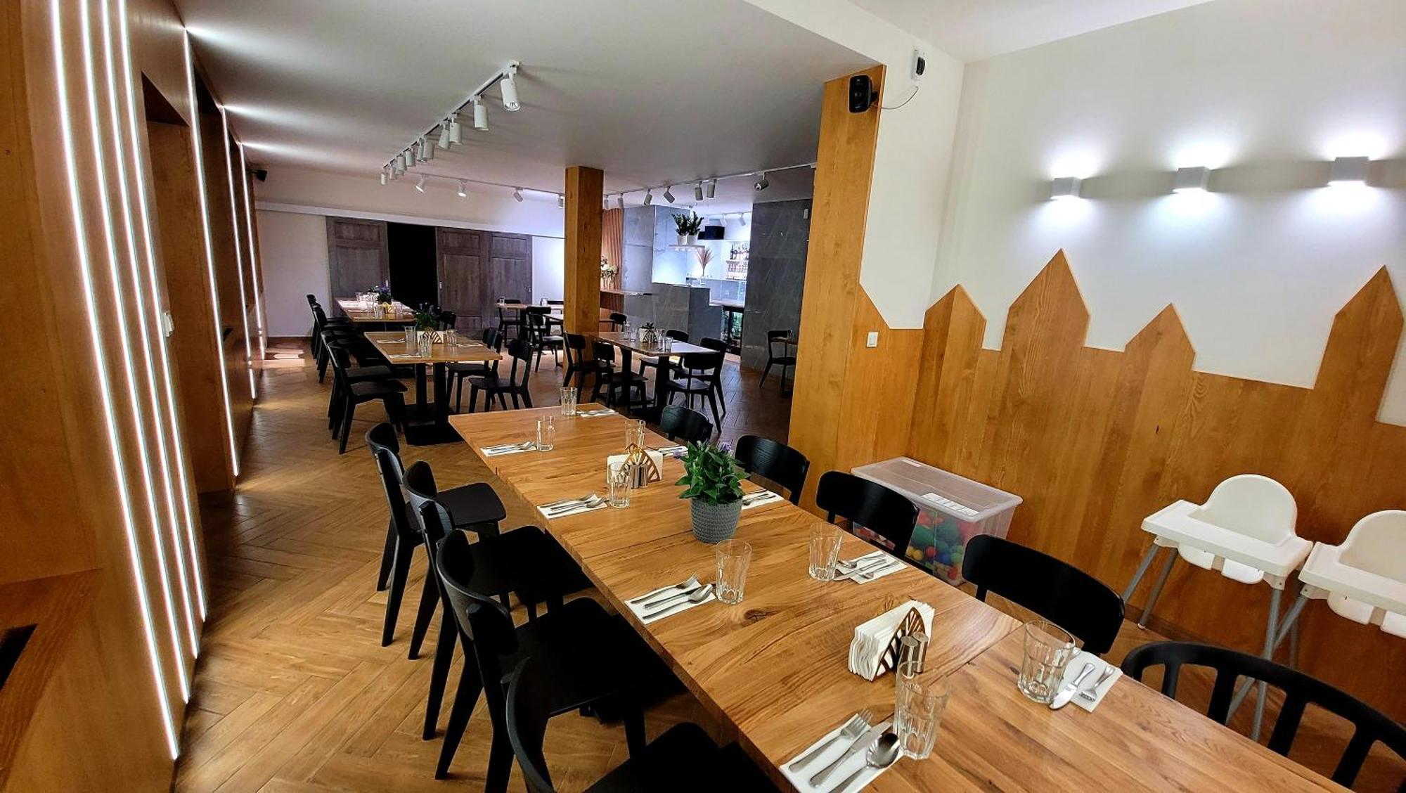 Hotel & Restauracja Wroblewscy Karniewo Ngoại thất bức ảnh